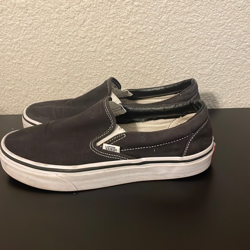 Black Vans mens 7.5 womens 9
